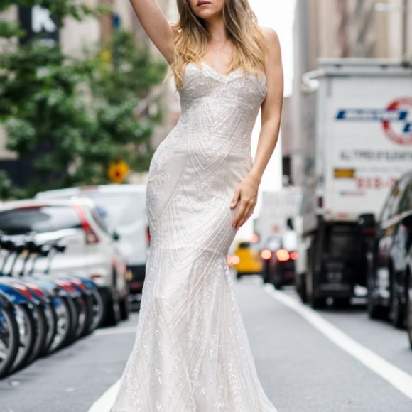 Olia Zavozina Eleanor designer wedding dress - Picture 7 of 8